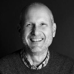 Connecting young people to opportunity and business via art/design enterprise. Marketing Director at Artists For Humanity. Tasty blend of social goods.