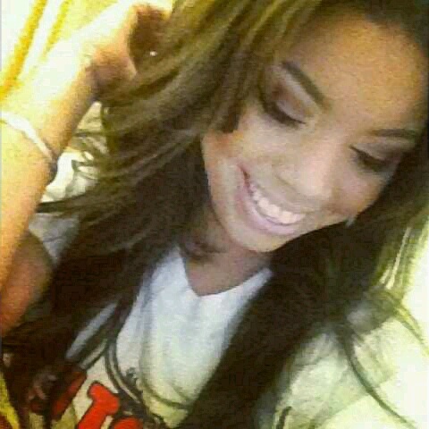 La La La La Shawnie's worldddddd. *pear oh deeee*