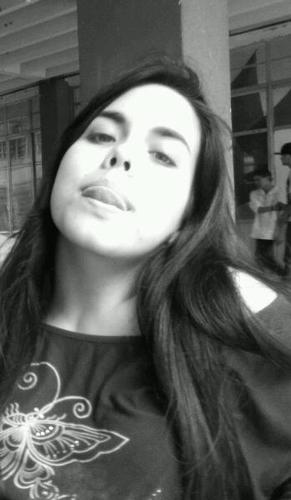 18 anos,namorada do @um_barbosa