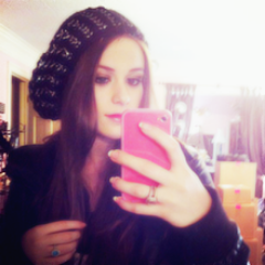 caitlinsupras Profile Picture