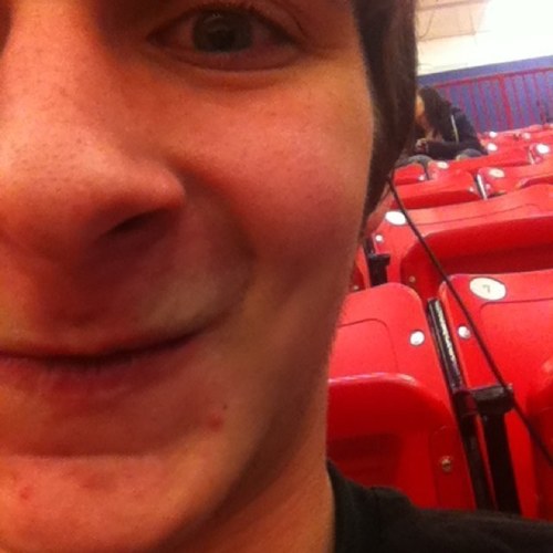 ElyChilders's profile picture. We all have Issues, what are yours?