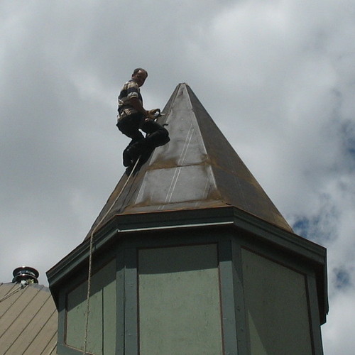 MontroseRoofing's profile picture. Montrose Roofing Co. is a locally owned, family operated business.  We take pride in our outstanding customer service and quality workmanship.