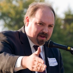 Pres. of the Labor Caucus of NCDP and Sustainable Prosperity. Former Pittsboro Mayor & Chatham County and NCDem Party Chair