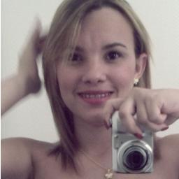 DEUS nunca faz nada por acaso e ele nunca comete erros. Ele tem um motivo para tuudo que criou.. DEUS nao é apressado,mas smp pontual. 
FÉ ! ♥