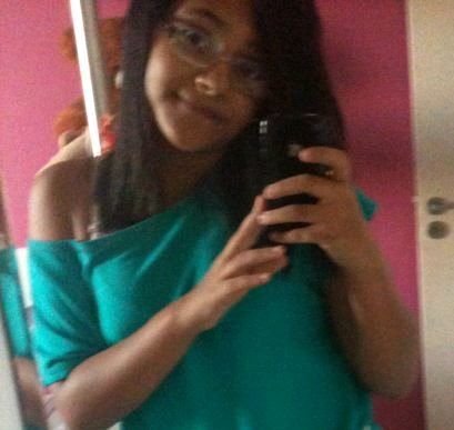 trueloveforLari's profile picture. eu não preciso te olhar pra te ter em meu mundo pq aonde quer que eu va vc esta em tudo, tudo, tudo que eu preciso, te vivo! @LuaMySky