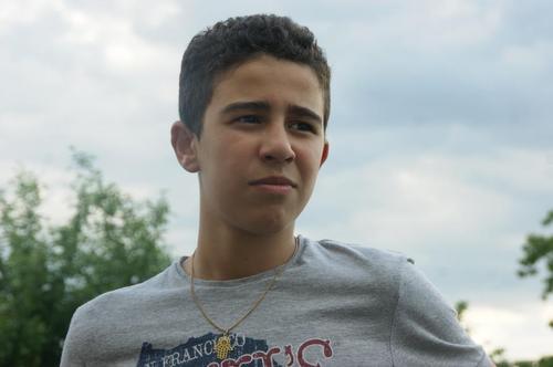 Seny_Sad's profile picture. 