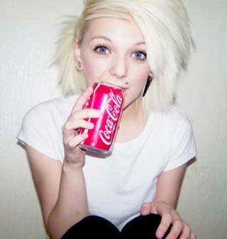 Scottie_Mae's profile picture. Scotland Mae Sinclair. 20. Lesbian. Dork. Budding forensic scientist. Mommy of three precious little girls. Hopelessly in love with my fiance, @ThePixieness.