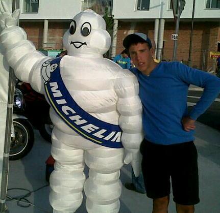 chonsian13's profile picture. 