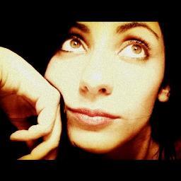 AlessandraAquiB's profile picture. ho un brutto carattere, gli altri 139 sono colorati