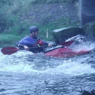 Rugby, Land Rovers, Canoes & Kayaks