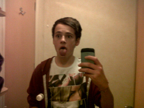 My Name's Jack. You follow me i'll follow you, Simple's. :)