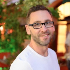 slawomirszostek's profile picture. 