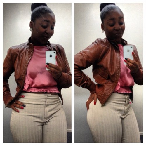 Ayyyee dark skin! Just living this life til the death of me..,✌ i stay to myself  dont be worried what others have to say cause its irrelavant to me..,