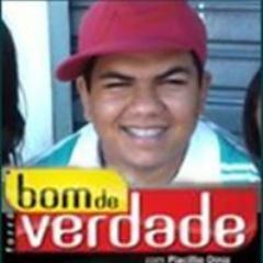Moreno , Solteiro , 17 Anos Ousado e Um Pouquinho AMOSTRADO . Não é Atoa Que Sou da Equipe @OsAmostrados :D