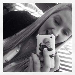 nikki_fee's profile picture. 