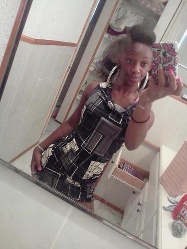 Im Mee ! Smile In You Hoes Face Who Think They Hurting Mee Nahhhhhh !