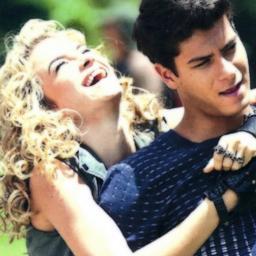Assim como DiRo não precisa de aliança para estarem casados, LuAr não precisa estar junto para se amarem. ♥ @Aguiarthur & @Lua_Blanco