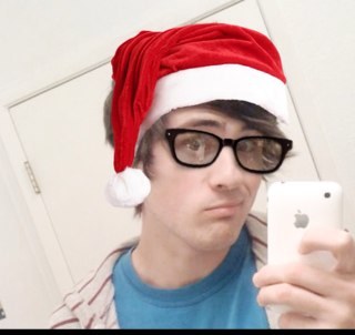 hi im nerdy anthony and i love @kaitlincookie and my best friend is @IanNerdy  [padory account] :) Merry Christmas