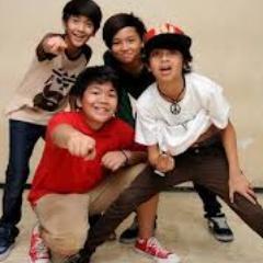 Siska Amalia / call me Siska / 8b/ SMP 3 Kuningan / Comate,Directioners :) / Follow me.. follback just mention...