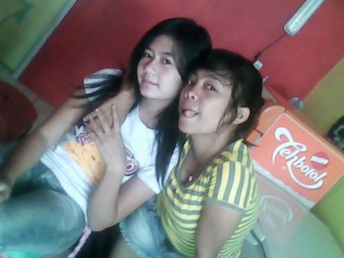 Someone to forever @fals_akoy(˘⌣˘)ε˘`)
