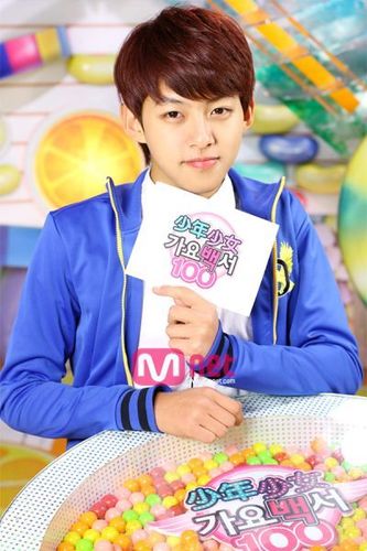 Verified @SMEnt_RPs. 94lines. U-Kiss rapper & maknae.