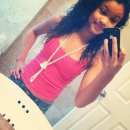 Asia_Tasanee2's profile picture. New Acc. , Follow Me :)