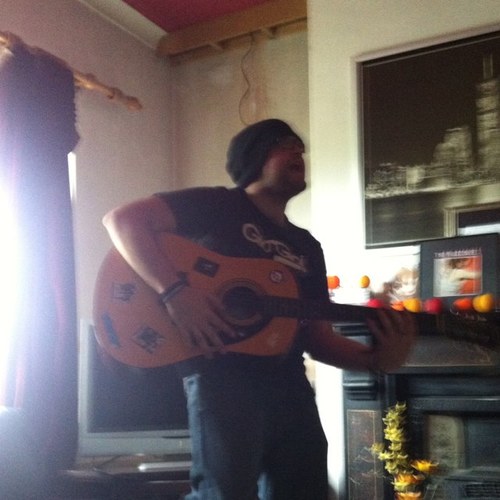 aspers1985's profile picture. bad ass mother trucker and top class singer/ guitarist/ song writer