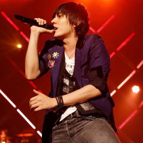 locksyyyy's profile picture. flumpool大好きです！この前『りゅー』と『ぷーる』でTwitterやってました。どちらかでフォロワーになった方、またお願いします！もちろんはじめましての方もよろしくお願いします！