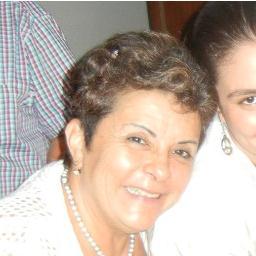 En el otoño de la vida, queriéndola disfrutar, soñadora de un mundo mejor y equitativo para las próximas generaciones