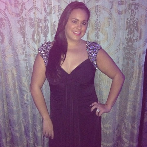 samlanmakeup's profile picture. 1/5 of the Corona Care Challenge