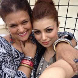 _ayeshatakia's profile picture. THE GREATEST