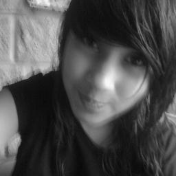 !Prefiero un te quiero sincero que un te amo hipocrita♥. Dia en q Nuestros Corazones se Unieron 5/4/2012 Te Amoo Mucho Mi Bb @carlsBonett♥