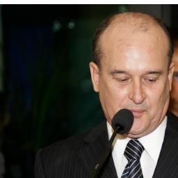 Advogado, Procurador do Município de Cariacica. Mestre de Cerimônias em eventos públicos e privados.