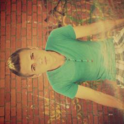 menidermala's profile picture. 