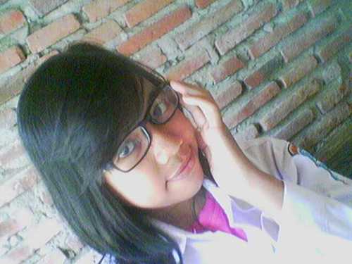 nindafyana's profile picture. takkan pernah tergantikan
I ♥ you :*