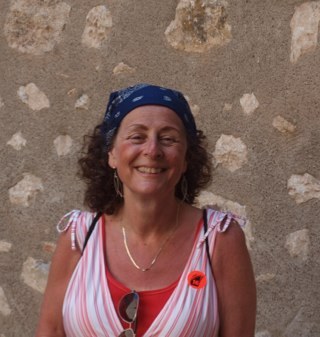 Retired math teacher from Walt Whitman High School in Bethesda, MD; knitter, swimmer, widow of Stephen and mother of Jonathan and Jake. Grandmother too