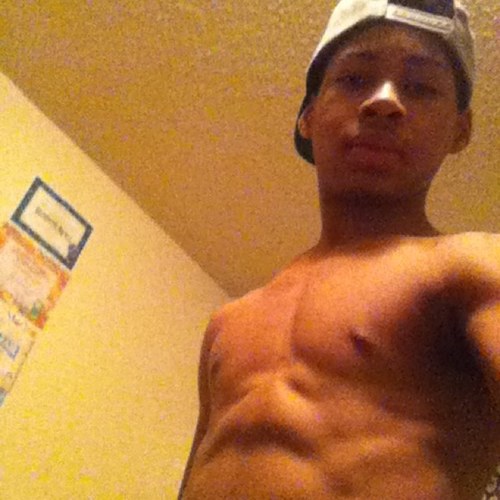 lilnick021's profile picture. 