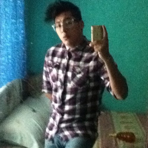 eter_nal098's profile picture. me gusta mucho la musica sobre todo el dubstep, herbaldub, psy, psydark, psytrance, minimal,fullon, entre otros no soy mamon y rio mucho