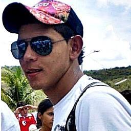 Rafael Silva ;-/Não Sei falar Sobre mim , Pergunte https://t.co/DXThbiSN0G q vc sabe :)  https://t.co/93SifBQhEs