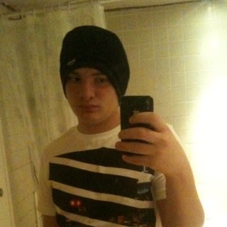 helloooo ;) follow me I will follow you back x
