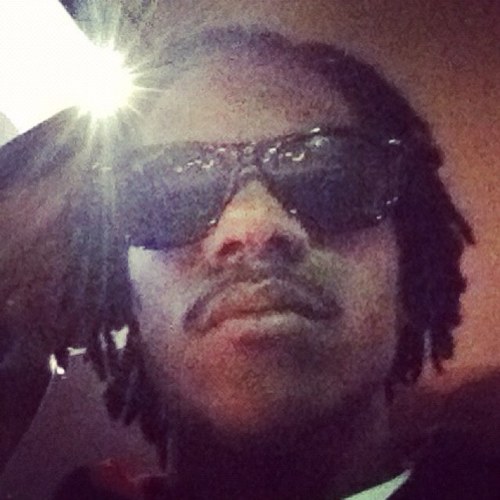 @BHEnt615 my team @djrichierich10 my dj follow me and Da home team
