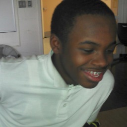 I luvv Mii FANZZZ_
ITZ Knice frm Estreet