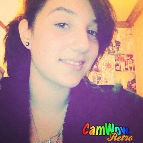 A music lover.A broud Belieber .My dream is to meet JB,but I think in real life I will never even see him...