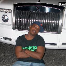 CEO/Owner of Night Vision Ent.N.V.S.L studio/hot tracks by Skeeter Beats/available engineer/artist development/marketing pilot/party promoters/music fan