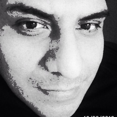 caraveli974's profile picture. 