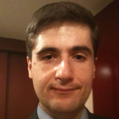 Senior in house legal counsel for Bank Santander mainly specialized in commercial, IT Law and compliance