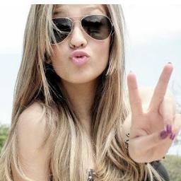 ShopiaBeatriz's profile picture. 