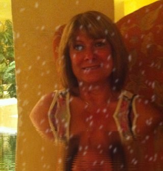 yvonnedawley's profile picture. 