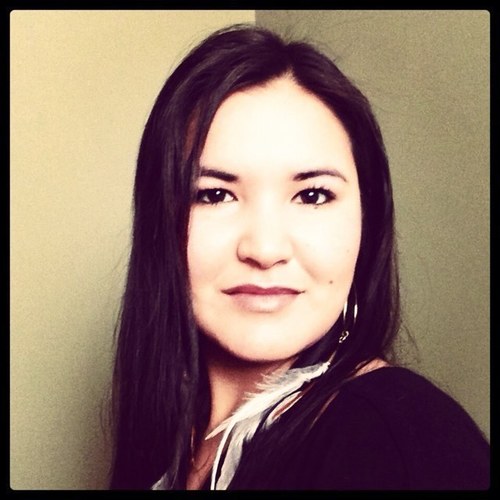 A modern woman who likes: Canada, funny jokes, small business, social media, food, reading, dogs, and working with the Aboriginal community.