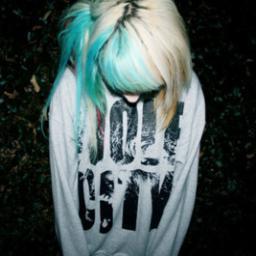 1D_asjlkds's profile picture. I was once a NORMAL teenage girl 'till 5 boys kinda, sorta ruined it.. :D
Follow and i follow back! :)